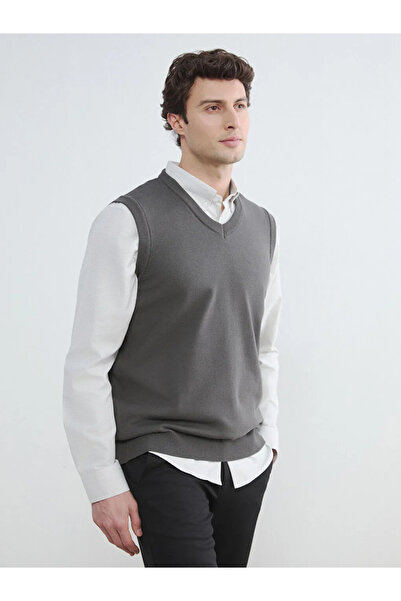 LC Waikiki Gray Standard Fit V-Neck Men's Knitwear Sweater