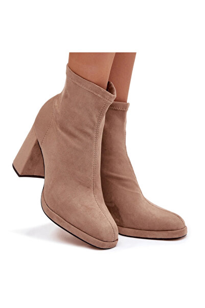 BOTO Women's ankle boots from suede with heel beige Karvella 40