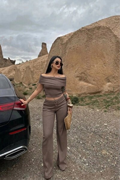 Siner Fashion Women's Mink Madonna Collar Blouse Wide-Leg Pants Bottom Top Set