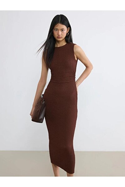 LC Waikiki Με υφή Με σούρες Φόρεμα Bodycon (S6)