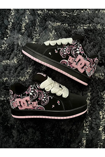 Gofeel Midnight Pink Paisley Street Sneakers