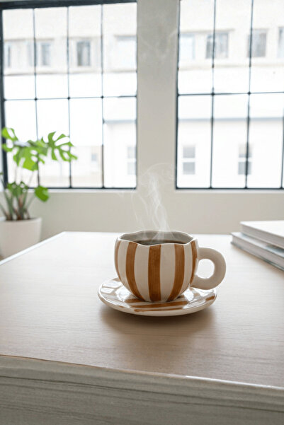 Mithra Life طقم أكواب شاي وقهوة من السيراميك مصنوع يدويًا باللون البني مخطط س...