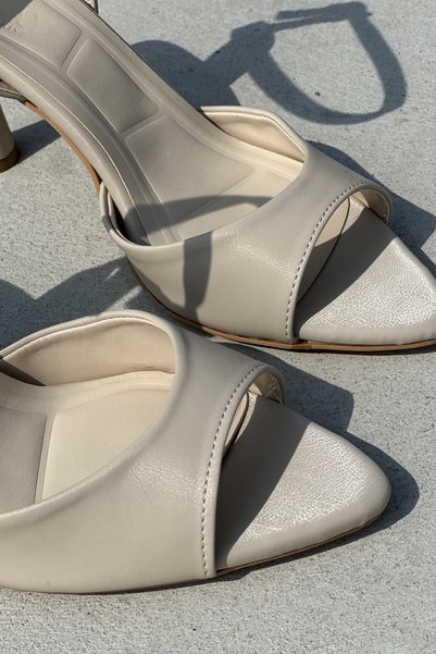 topuksarayı Rez Beige Satin Pearl Shiny Pointed Toe Ankle-Tie Stylish Heeled Shoes