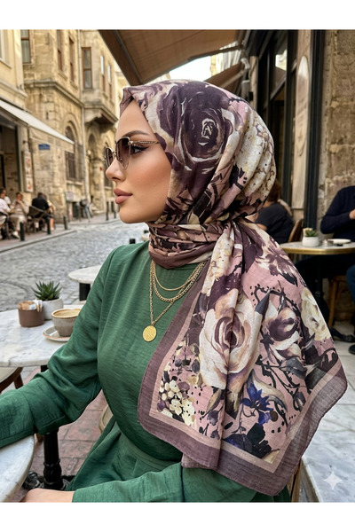 Nazellaa منقوش شال موسلين مينك وبيج