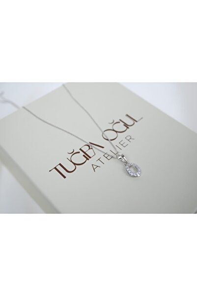 ATELİER TUĞBA قلادة MKOL002 بحجر الزركون على شكل بيضاوي فضية اللون