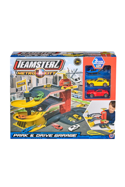 Teamsterz Parcare și garaj Metro City cu 3 mașini
