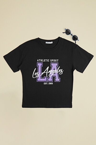 Fulla Moda لوس أنجلوس مطبوع تي شيرت للفتيات بقصة قصيرة