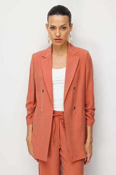 Ekol Kolları Büzgülü Yan Cepli Ceket