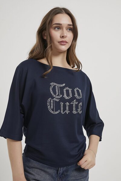 Arma Life Armalife 11360 boat neck women's blouse with stone text detail