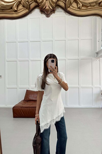 mylove تيشيرت غير متماثل دانتيل باللون الأبيض