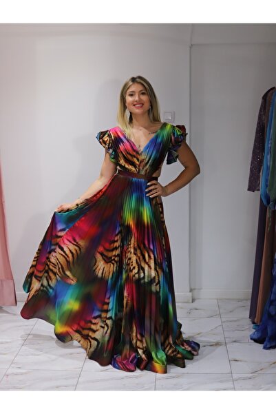 Angy Fashion Long, multicolored dress with an exotic print Size: 38
