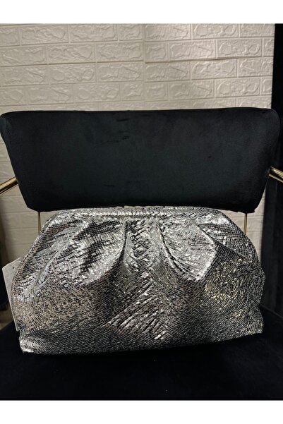 RAMAZAN YARDIMCI Kadın Gümüş Renk Drapeli Işıltılı Clutch Gece Çantası