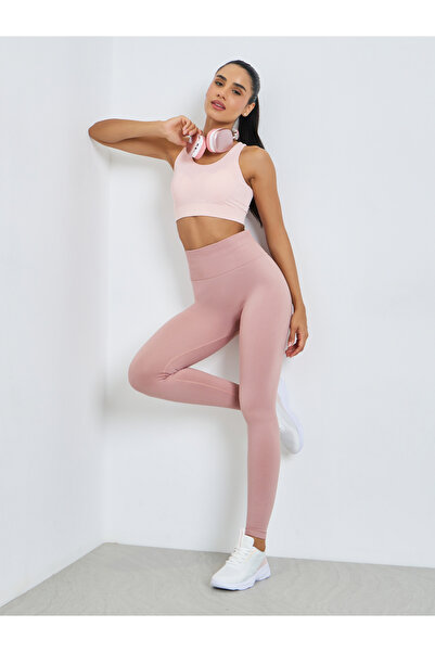 Styli Coral Seamless Back Scrunch Leggings
