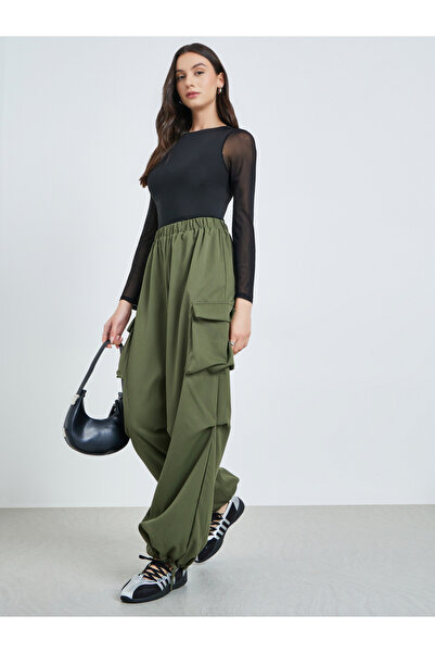 Take Two By Styli بنطال كارغو أخضر فضفاض بخصر مطاطي