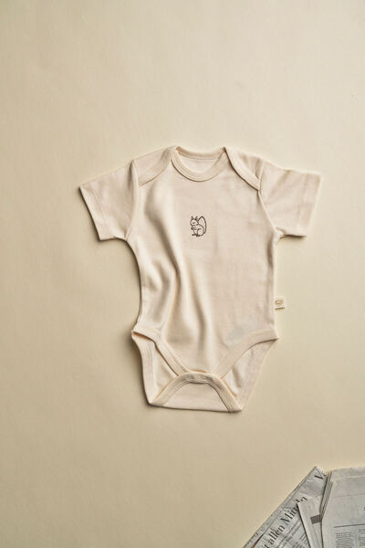 Oh La La Koala For Little Ones Cream Squirrel Embroidered Short Sleeve Snap F...