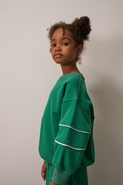 Oh La La Koala For Little Ones Green Asymmetrical Pocketed Piped Sweatshirt