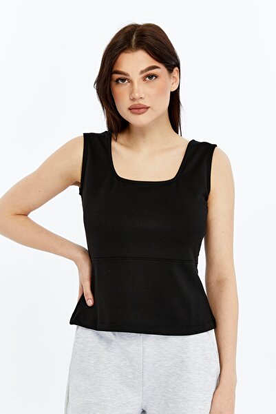 defys Women's Square Neck Sleeveless Thick Strap Stretchy Basic Blouse