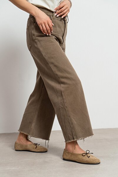 NİŞANTAŞI SHOES Reyna Rome Bej Hakiki Deri Fiyonk Detay Düz Taban Kadın Babet