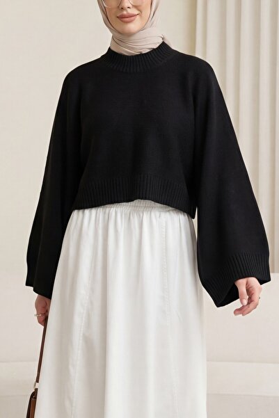 Modamorfo Half-Throated Batwing Sleeve Sweater - Black