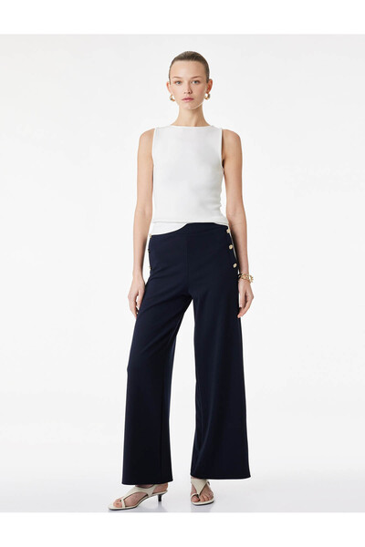 Koton Παντελόνι με φαρδιά μπατζάκια με λεπτομέρεια κουμπιού αξεσουάρ Crepe Scuba