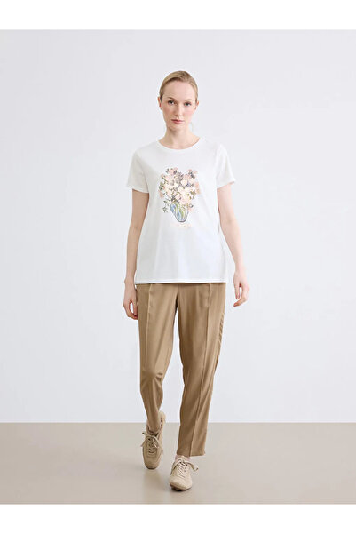 LC Waikiki تي شيرت LCW EVERYDAY Ecru Crew Neck Floral مطبوع للسيدات