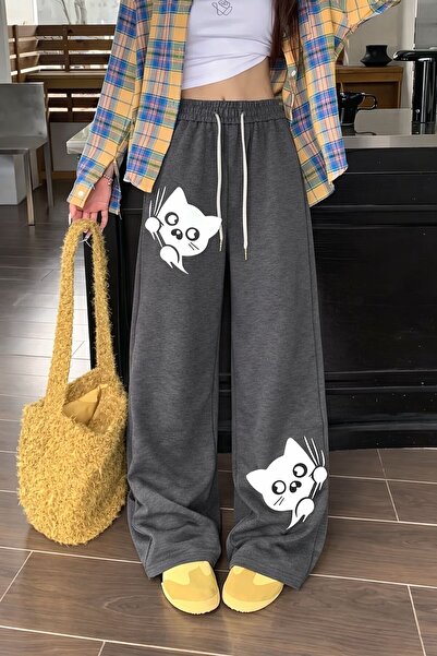 Le Vion Oversized Wide Leg Relaxed Fit Women's Sweatpants with Print Detail
