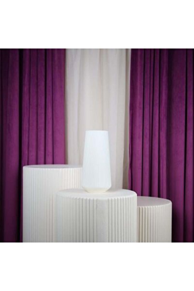 Yarn World White Plastic Flower Vase