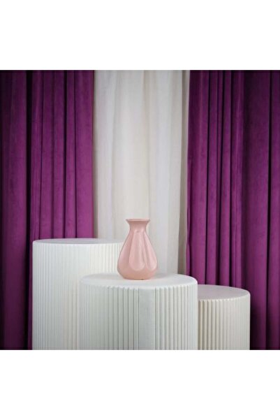 Yarn World Pink Plastic Flower Vase