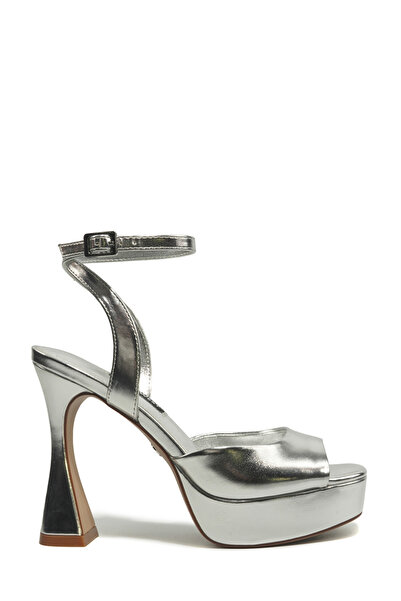 Nine West Жіночі босоніжки на підборах KELIANA 6FX сріблястого кольору