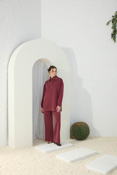 Aker Burgundy Collar and Side Slits Zippered Modal Sweatshirt