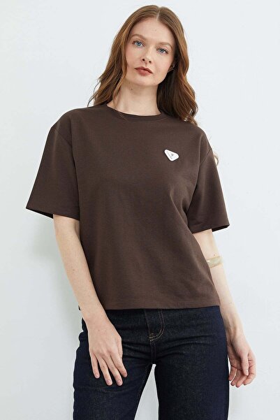 Fulla Moda Με μεταλλικό αξεσουάρ Μπλουζάκι με λαιμόκοψη ποδηλατικού τύπου