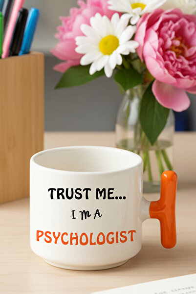 giftkonsept Trust Me I'M a Psychologist Printed Psychologist Gift Orange T-Ha...