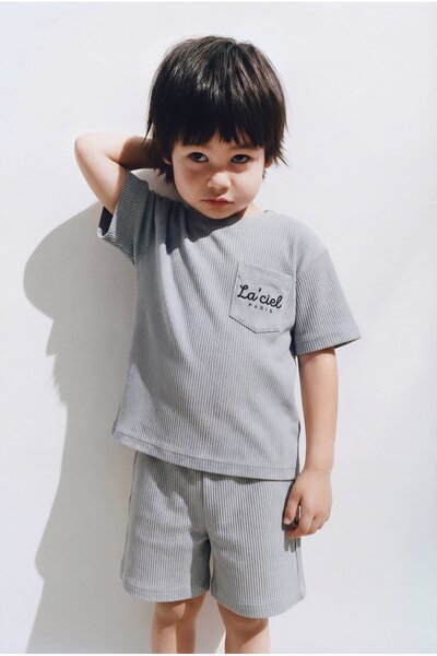 Magu طقم شورت تي شيرت رمادي اللون للأطفال من الجنسين مكون من قطن قطع - بتفاصي...