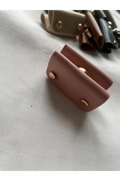 Sultan Troklü Leather Magnetized Closures