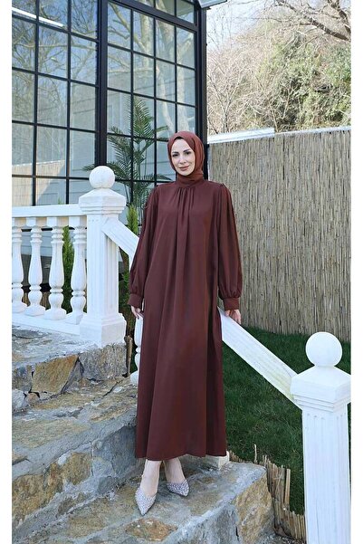 MODAMÜNASİP Φόρεμα από ύφασμα Shermy με λαιμόκοψη καπέλα και ρίγες στα μανίκια