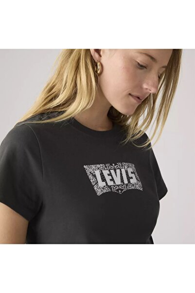 Levi's GRAPHIC SHORT SLEEVE TEE / GRAFİK BASKILI TİŞÖRT