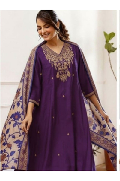 MYSMAR طقم كورتة مطرّز من حرير الأرجواني مع بنطال وشال - ALV2097 - أرجواني