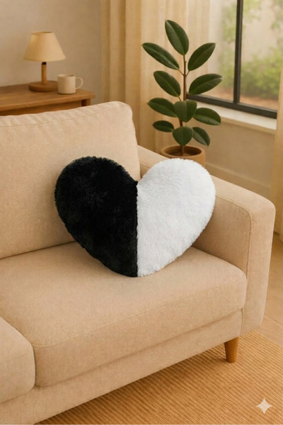 Beta декоративна възглавница с плюшено сърце за фенове