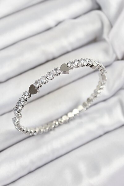 Inure Jewelry سوار نسائي من النحاس والزركون على شكل قلب موديل فضي اللون