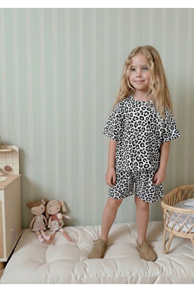 renkli diyar Girl's short sleeve top and shorts set