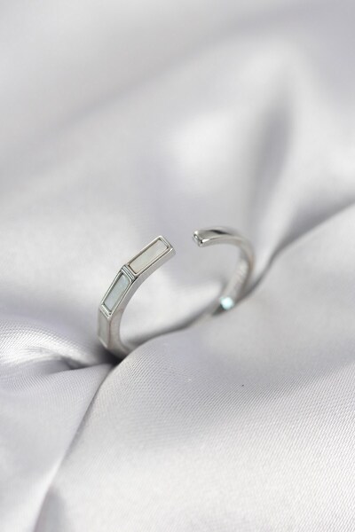 Inure Jewelry خاتم نسائي موديل ستيلاك فضي اللون