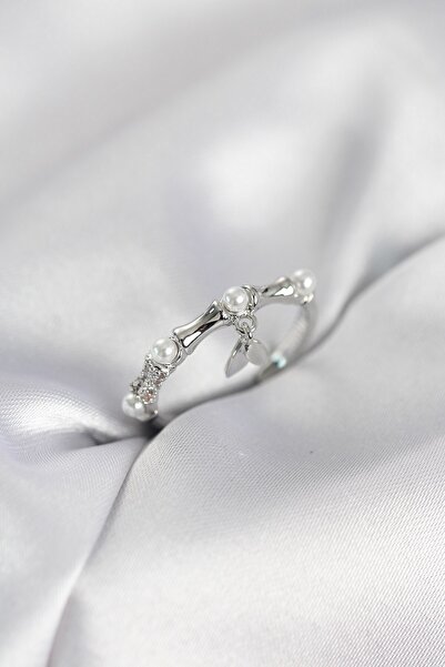 Inure Jewelry خاتم نسائي من الفضة اللونية بتصميم عظمي متدلي