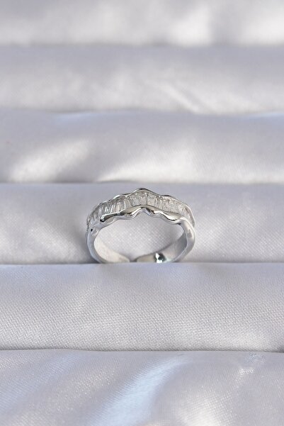 Inure Jewelry النحاس الفضي اللون الزركون حجر متموج نموذج الممر المائي حلقة قا...