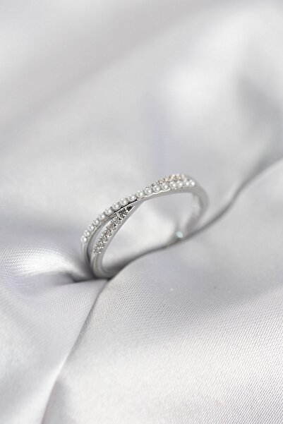 Inure Jewelry خاتم نسائي فضي اللون مرصع باللؤلؤ والزركون