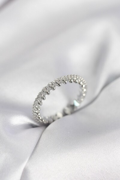 Inure Jewelry خاتم نسائي موديل حجر الزركون الفضي اللون