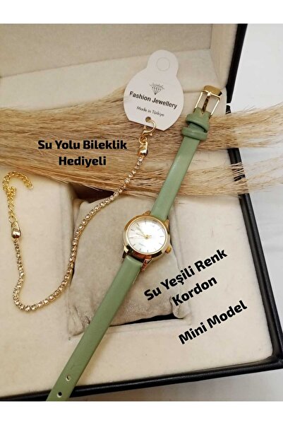 Brality Retro Vintage Women's Wristwatch with Water Green Color Strap - Minim...