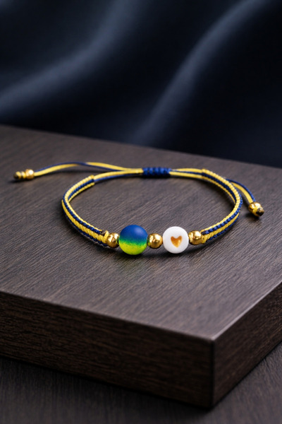 Crystal Atelier Yellow Navy Blue Heart Macramé Fan Bracelet Adjustable Minima...