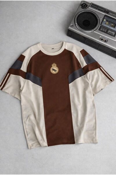 KUN SPORTSWEAR تي شيرت كلاسيكي بتصميم ريترو نوستالجي بشعار ريال، مقاس كبير لل...