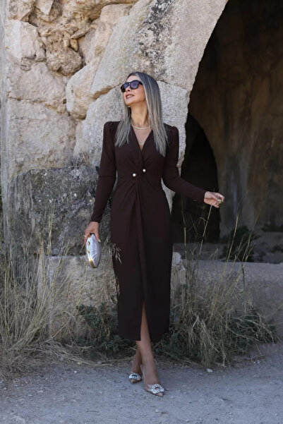 bytugcekaya Rochie maro cu detaliu de perle