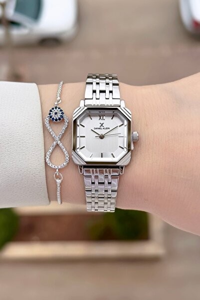 Daniel Klein Silver Renk 24 Ay Garantili 23 Mm Kare Kadın Kol Saati ve Bileklik
